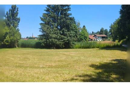Besonderes Freizeitgrundstück nahe Übersee am Chiemsee mit Bienenhaus + Nebengebäude und Möglichkeit eine Beteiligung für Segelboot mit Wasserplatz