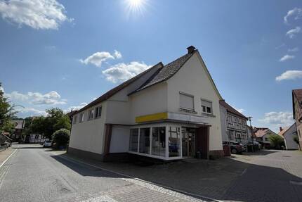 Vielseitiges Wohn- und Geschäftshaus in ruhiger Lage von Hofgeismar-Hümme! - Hofgeismar / Hümme