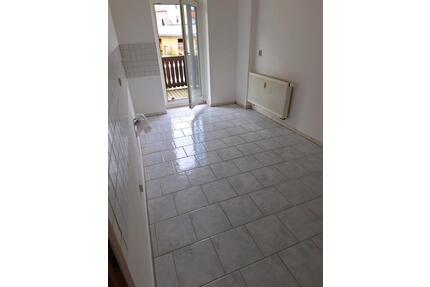 ✨ Helle 2-Raum-Wohnung mit Balkon in Döbeln ✨