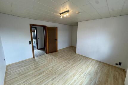 Helle 3-Zimmer Dachgeschosswohnung - Herne Wanne