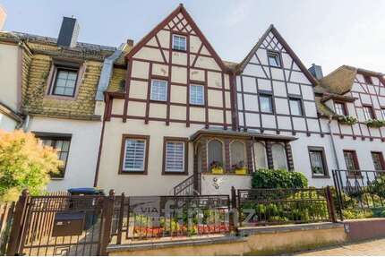 Haus zum Kaufen in Roßwein 160.000,00 € 111 m²