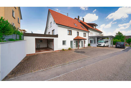 Ein Projekt, zwei Haushälften: Ihr Raum für Visionen und Lebensqualität - Wüstenrot / Schweizerhof Maienfels