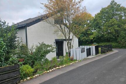 EFH mit Einliegerwohnung - 630.000,00&nbsp;EUR Kaufpreis, ca.&nbsp; 259,00&nbsp;m&sup2; in Würzburg (PLZ: 97084) Heuchelhof