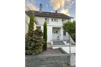 Haus zum Kaufen in Friedrichshafen 1.400.000,00 € 323 m²
