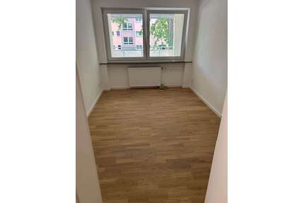 Wohnung zum Mieten in Erlangen 1.600,00 € 79.96 m²