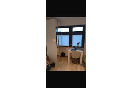 WohnungWg Zimmer in 60322 Frankfurt Heinestraße 14 - Groß-Rohrheim