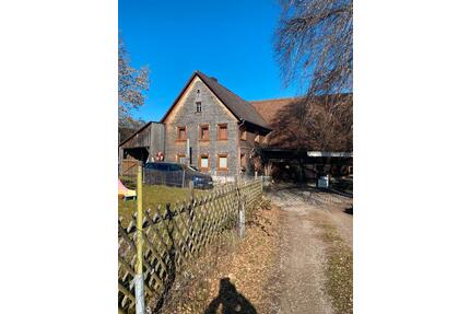 Bauernhaus - 630.000,00&nbsp;EUR Kaufpreis, ca.&nbsp; 220,00&nbsp;m&sup2; in Mönchweiler (PLZ: 78087)