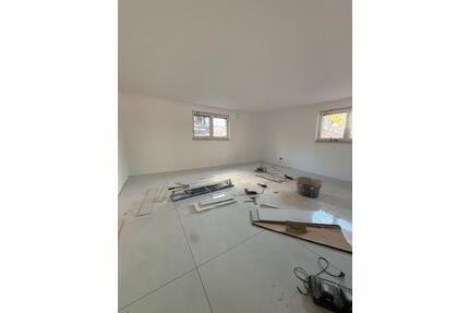 3ZKB 100qm helle Souterrain Neubau in Mörlenbach