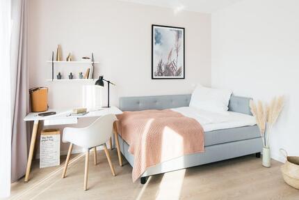 Live Like in a Hotel – Möbliertes Apartment in Berlin Charlottenburg A2