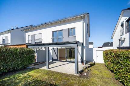 Haus zum Kaufen in Taufkirchen Vils 739.000,00 € 148.55 m² - Taufkirchen / Vils