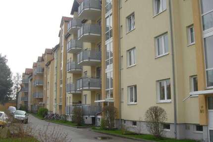Wohnung zum Mieten in Radeberg 434,00 € 54.23 m²