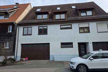 Haus zum Kaufen in Dettingen unter Teck 750.000,00 € 334 m²