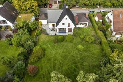 Grundstück zu verkaufen in Gräfelfing 2.490.000,00 € 1042 m²