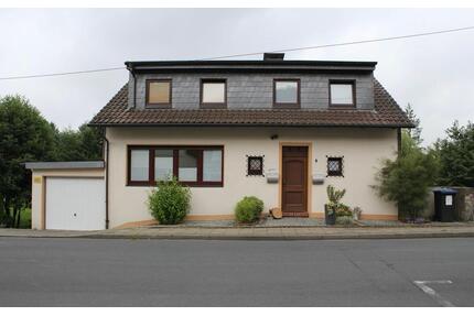 Hausverkauf! Freistehendes Ein-Zweifamilienhaus in Hattingen - Bochum Bochum-Südwest