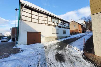 Haus zum Kaufen in Salzhemmendorf 59.900,00 € 147 m²