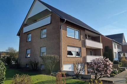 Sehr gepflegtes Zweifamilienhaus mit großem Grundstück und Ausbaupotenzial. - Bad Laer