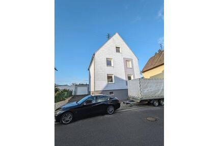Großzügiges 6-Zimmer-EFH mit Garten & Garage in Fehrbach - Pirmasens