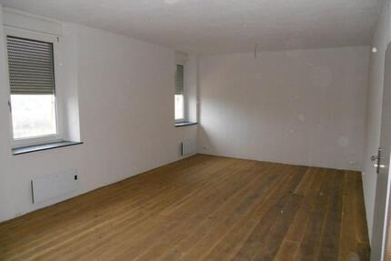 Große helle 3 Zimmer Wohnung - 550,00&nbsp;EUR Kaltmiete, ca.&nbsp; 100,00&nbsp;m&sup2; in Grumbach (PLZ: 67745)
