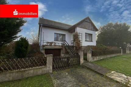 Ruhiges Wohnen in Ortsrandlage - 85.000,00&nbsp;EUR Kaufpreis, ca.&nbsp; 110,00&nbsp;m&sup2;&nbsp;Wohnfl&auml;che in Roßleben-Wiehe (PLZ: 06571)