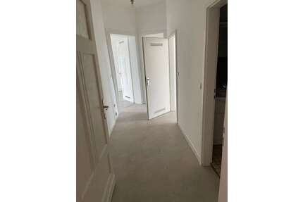 Wohnung zum Mieten in Duisburg 570,00 € 76 m²