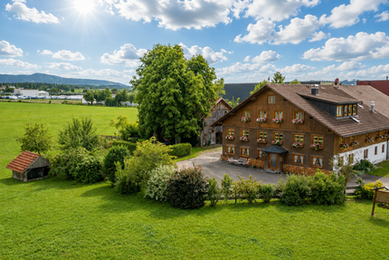 Haus zum Kaufen in Isny im Allgäu 1.000.000,00 € 474.75 m²
