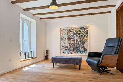 Haus zum Kaufen in Mettmann 698.000,00 € 300 m²