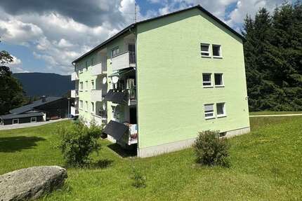 Wohnung zum Kaufen in Mauth Finsterau 70.000,00 € 77 m² - Mauth / Finsterau