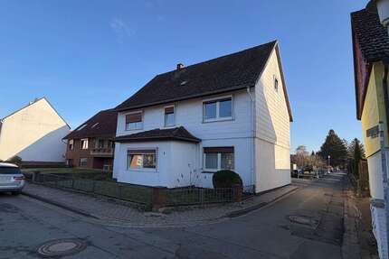 Haus zum Kaufen in Seesen 125.000,00 € 185 m²