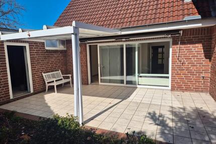 Gepflegte Reihenhaushälfte mit Terrasse, Garage und Studioausbau - Heide