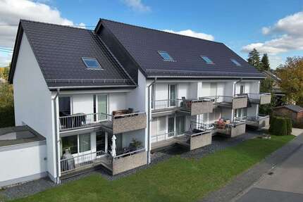 Haus zum Kaufen in Großmaischeid 225.000,00 € 95.41 m²