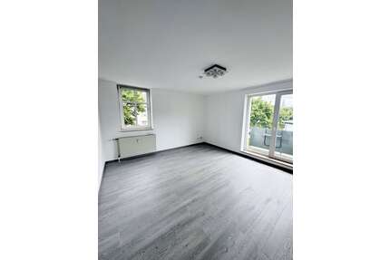 Wohnung zum Mieten in Wuppertal 290,00 € 28.57 m²