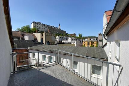 Einmaliger Balkonblick! Exklusive 4-Raum-DG-Architekten-Wohnung im Zentrum von Greiz