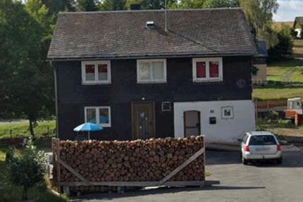 Haus in Steinbach am Wald - 60.000,00&nbsp;EUR Kaufpreis, ca.&nbsp; 100,00&nbsp;m&sup2; in Steinbach am Wald (PLZ: 96361)