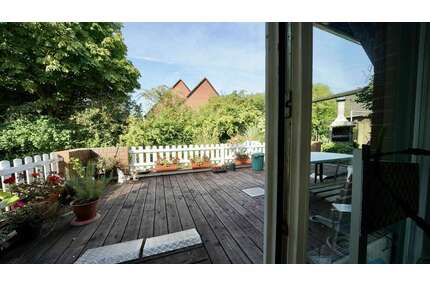 Haus zum Kaufen in Großwaabs 469.000,00 € 235 m²