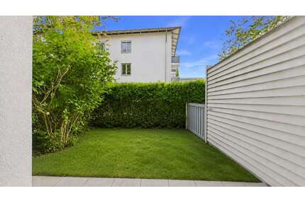 Wohnung zum Kaufen in Augsburg 300.000,00 € 76.95 m²