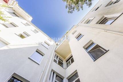 Voll vermietetes Wohn- und Geschäftshaus nahe Tegeler See - Berlin