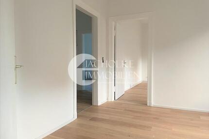 Wohnen mit Charakter – sanierte Altbauwohnung aus den 1920er Jahren mit rd. 200 m² Gartenteil - Uelzen