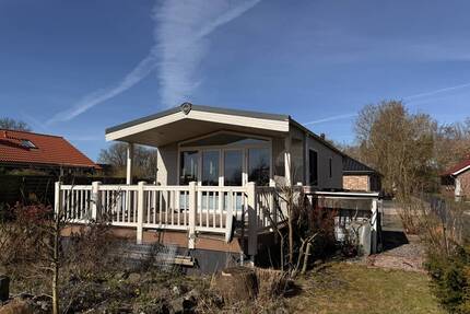 Chalet im Ferienhausgebiet Sehestedt am Jadebusen
