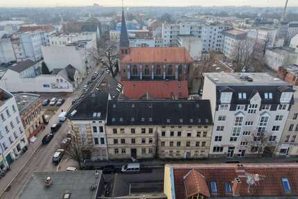 Haus zum Kaufen in Magdeburg 299.000,00 € 609 m²