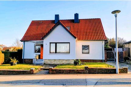 Einfamilienhaus in Top Lage - 135.000,00&nbsp;EUR Kaufpreis, ca.&nbsp; 106,00&nbsp;m&sup2; in Helmstedt (PLZ: 38372) Offleben