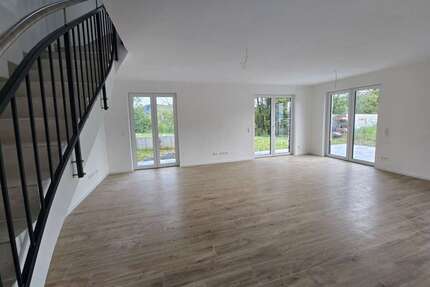 Haus zum Mieten in Höchst im Odenwald 1.400,00 € 120 m²