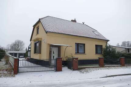 Haus zum Kaufen in Müllrose 275.000,00 € 124 m²