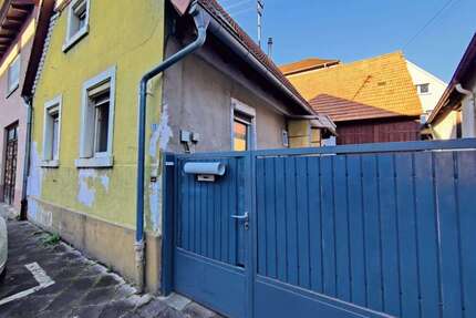 Haus zum Kaufen in Karlsruhe 165.000,00 € 88 m²