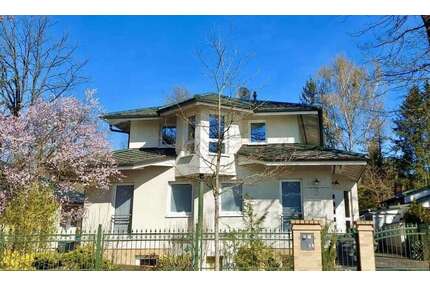 Haus zum Kaufen in Zühlsdorf 869.000,00 € 273 m²