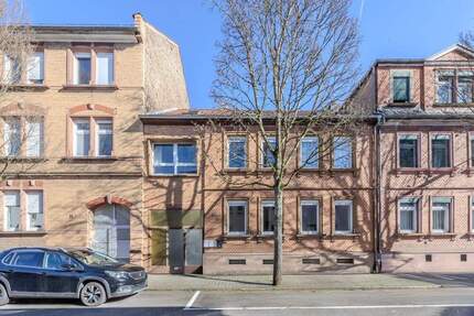 Leerstehendes MFH (2-3 Einheiten) mit Entwicklungspotenzial in beliebter Lage von Neu-Isenburg!