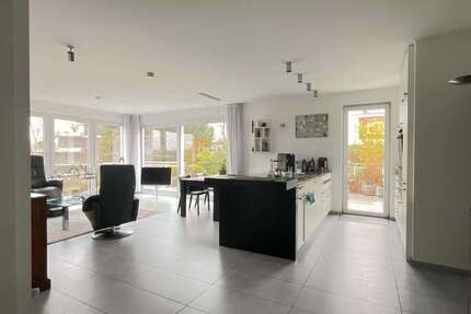 Wohnung zum Mieten in Düsseldorf 2.250,00 € 133 m²