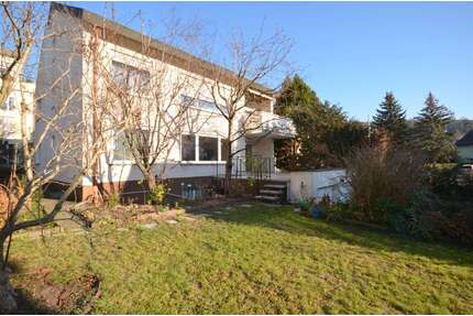 Haus zum Kaufen in Leonberg 749.000,00 € 235.46 m²