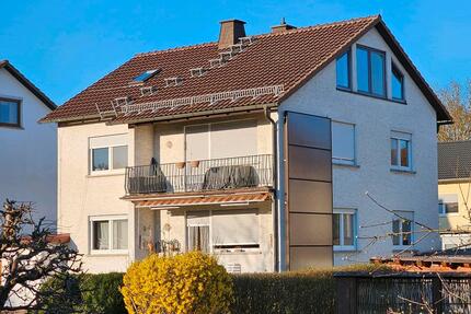 Zweifamilienwohnhaus mit 2 Garagen - Stockheim