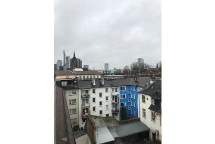 1 Zimmer: In der City UND Ruhig - Perfekte Lage - Frankfurt am Main
