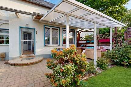 Haus zum Kaufen in Neuenhagen bei Berlin 450.000,00 € 107.22 m²